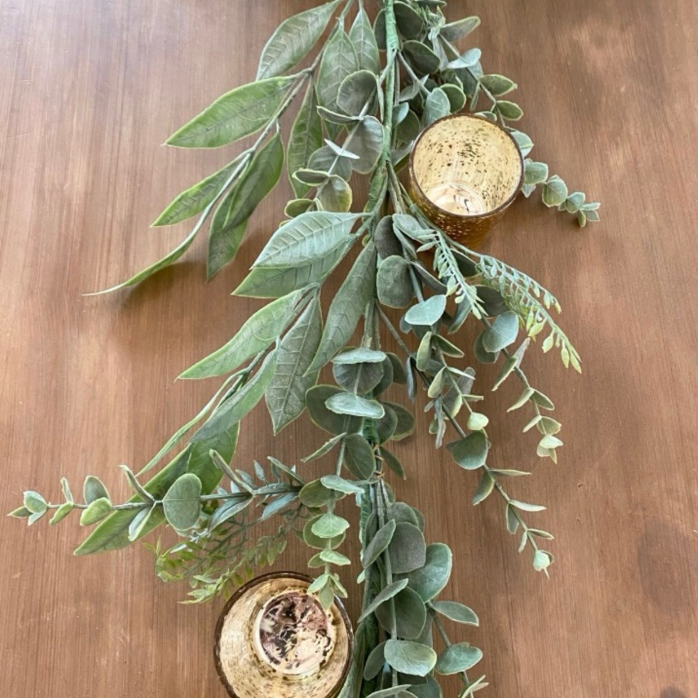 Greenery Garland - Picture 4 of 4